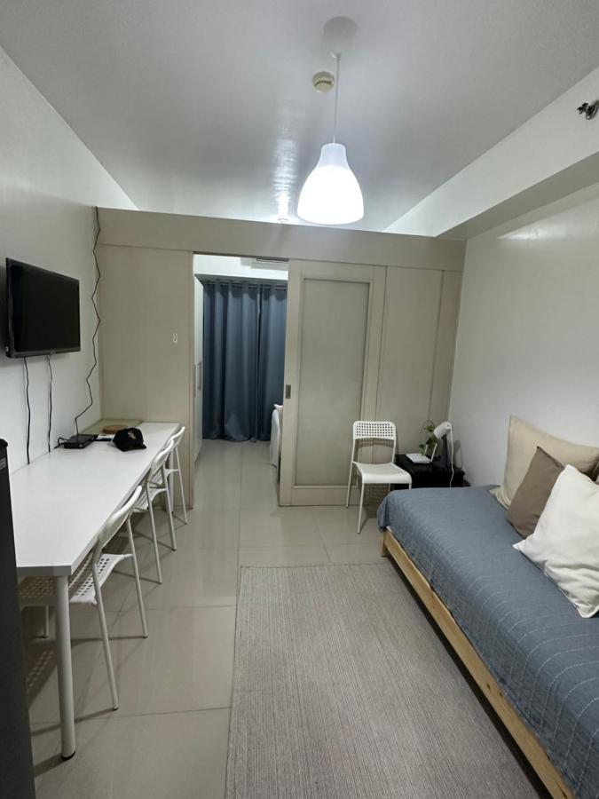 Sea Residences Paul'S Place Manila Exterior photo